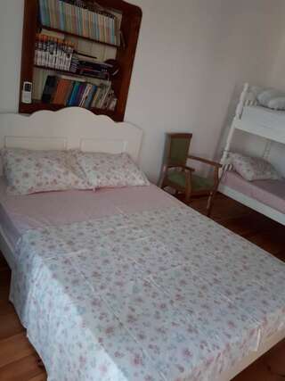 Гостевой дом Guesthouse Mare Bar Бар Семейный номер-6