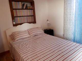 Гостевой дом Guesthouse Mare Bar Бар Трехместный номер-18