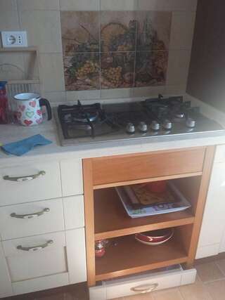 Гостевой дом Guesthouse Mare Bar Бар Трехместный номер-24