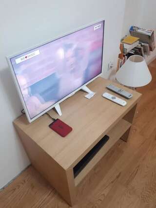 Гостевой дом Guesthouse Mare Bar Бар Трехместный номер-33